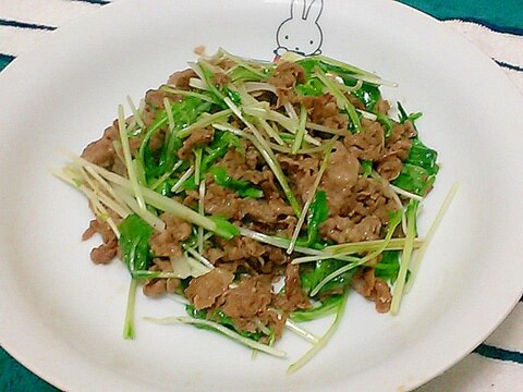 簡単！時短！水菜と切り落とし肉の焼肉のタレ炒め